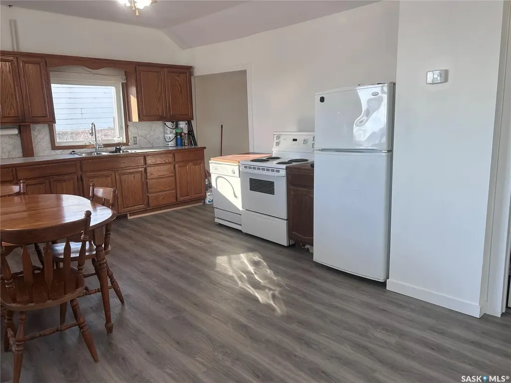 314 Railway Street Bienfait SK S0C 0M0