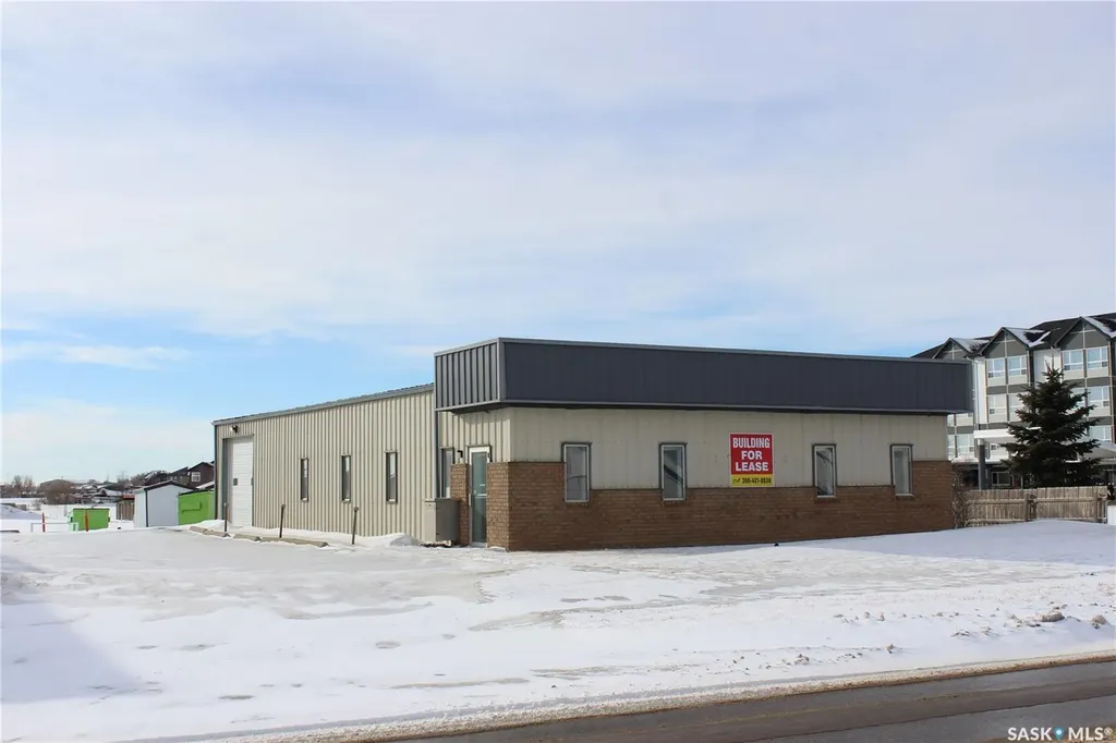 110 King Street Estevan SK S4A 2T5