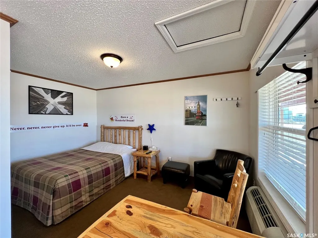 554 5th Avenue W Shaunavon SK S0N 2M0