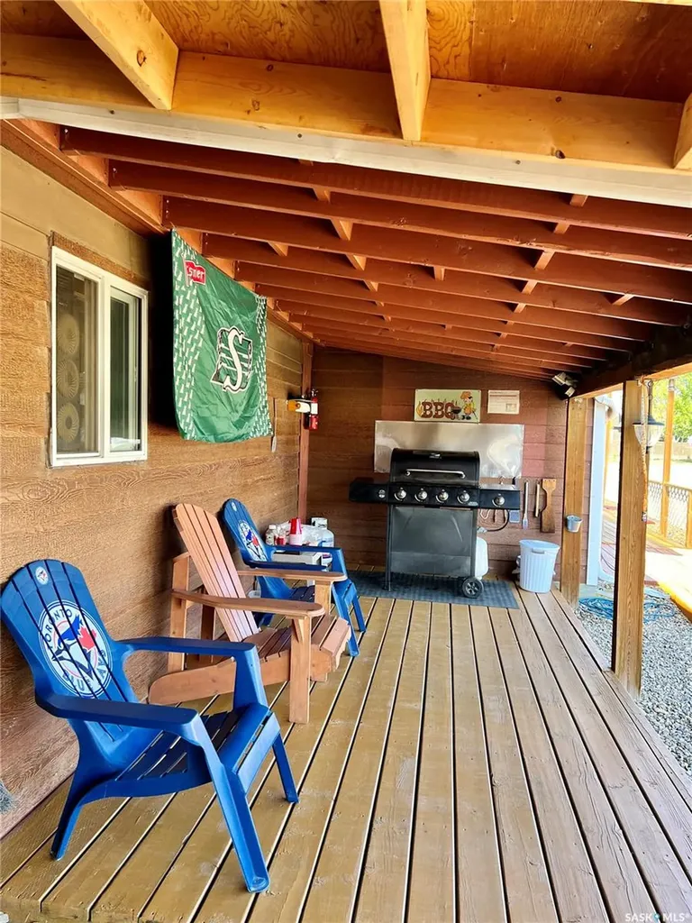 554 5th Avenue W Shaunavon SK S0N 2M0