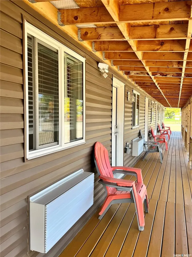 554 5th Avenue W Shaunavon SK S0N 2M0