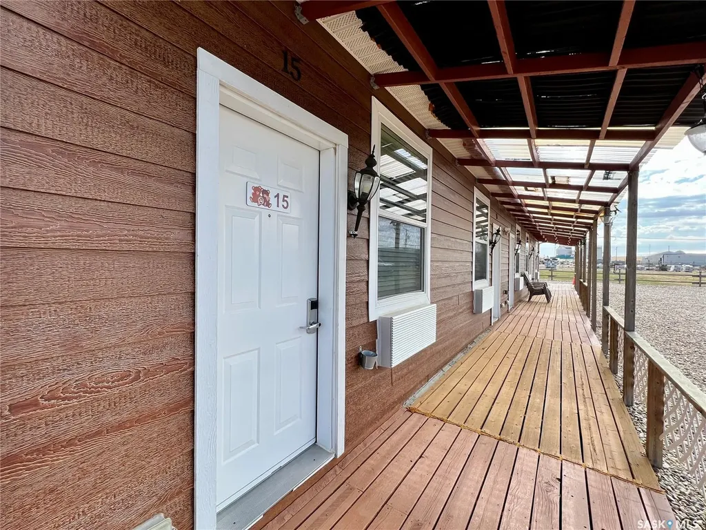 554 5th Avenue W Shaunavon SK S0N 2M0