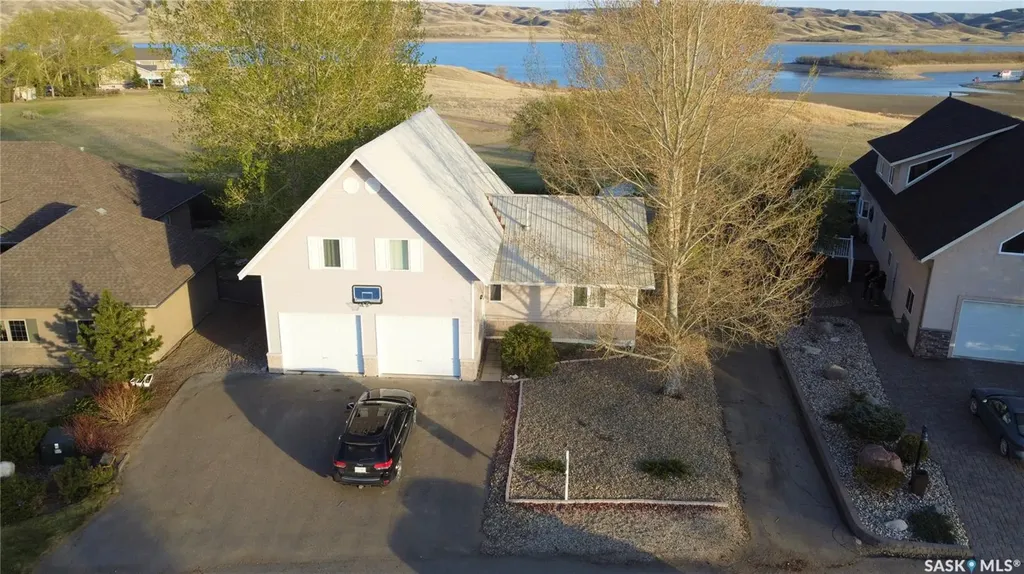 130 Marine Drive Saskatchewan Landing SK S9H 3V6