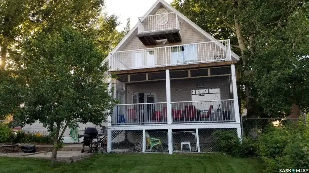 130 Marine Drive Saskatchewan Landing SK S9H 3V6