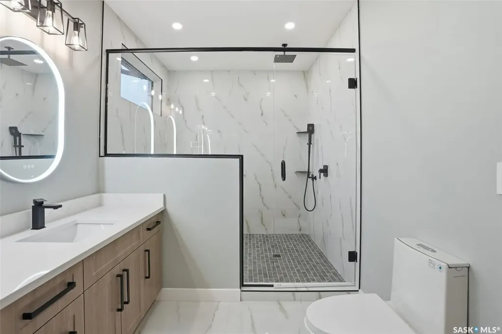 8 Cardinal Drive Dundurn Rm No. 314 SK S7C 0C3