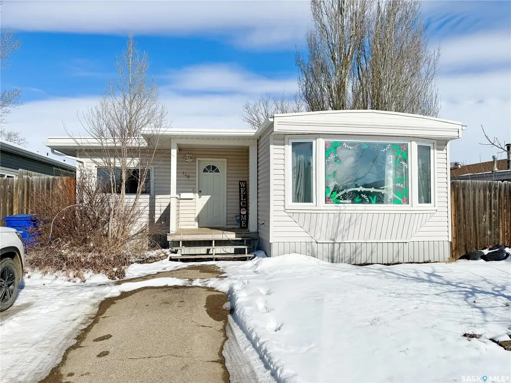 148 Laing Crescent Weyburn SK S4H 2R9