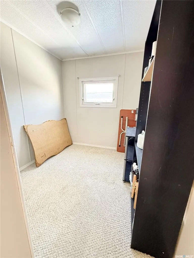 148 Laing Crescent Weyburn SK S4H 2R9