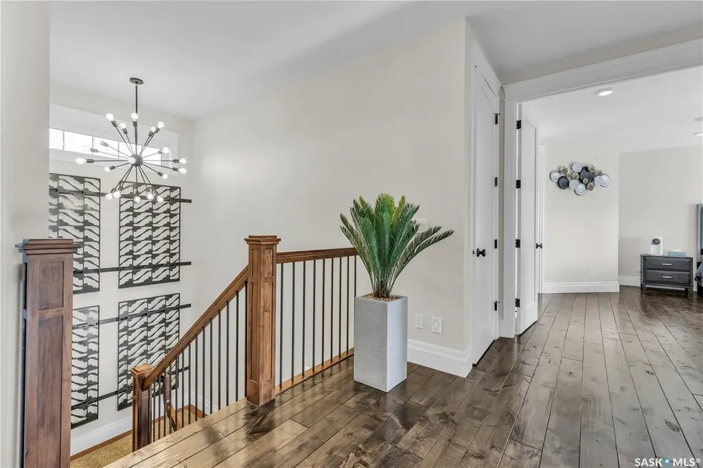 438 Horlick Manor Saskatoon SK S7N 2J6