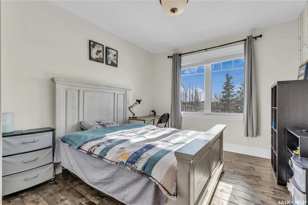 438 Horlick Manor Saskatoon SK S7N 2J6