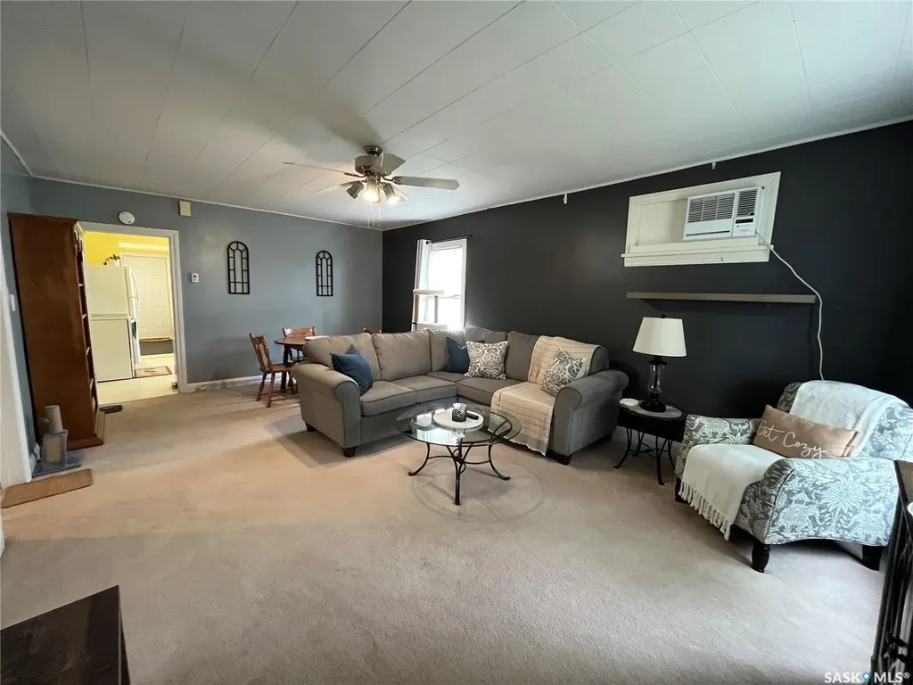 273 2nd Avenue W Unity SK S0K 4L0
