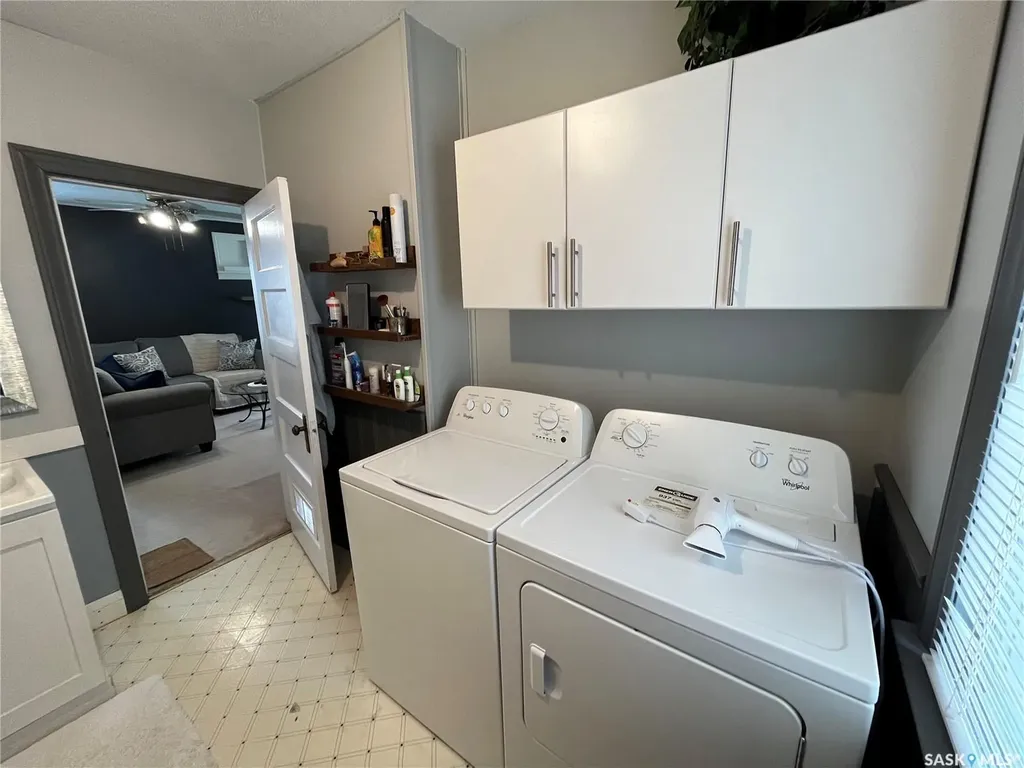 273 2nd Avenue W Unity SK S0K 4L0