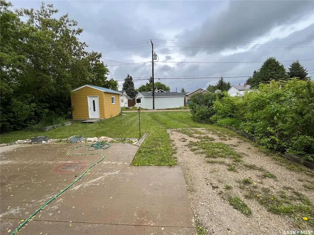 273 2nd Avenue W Unity SK S0K 4L0