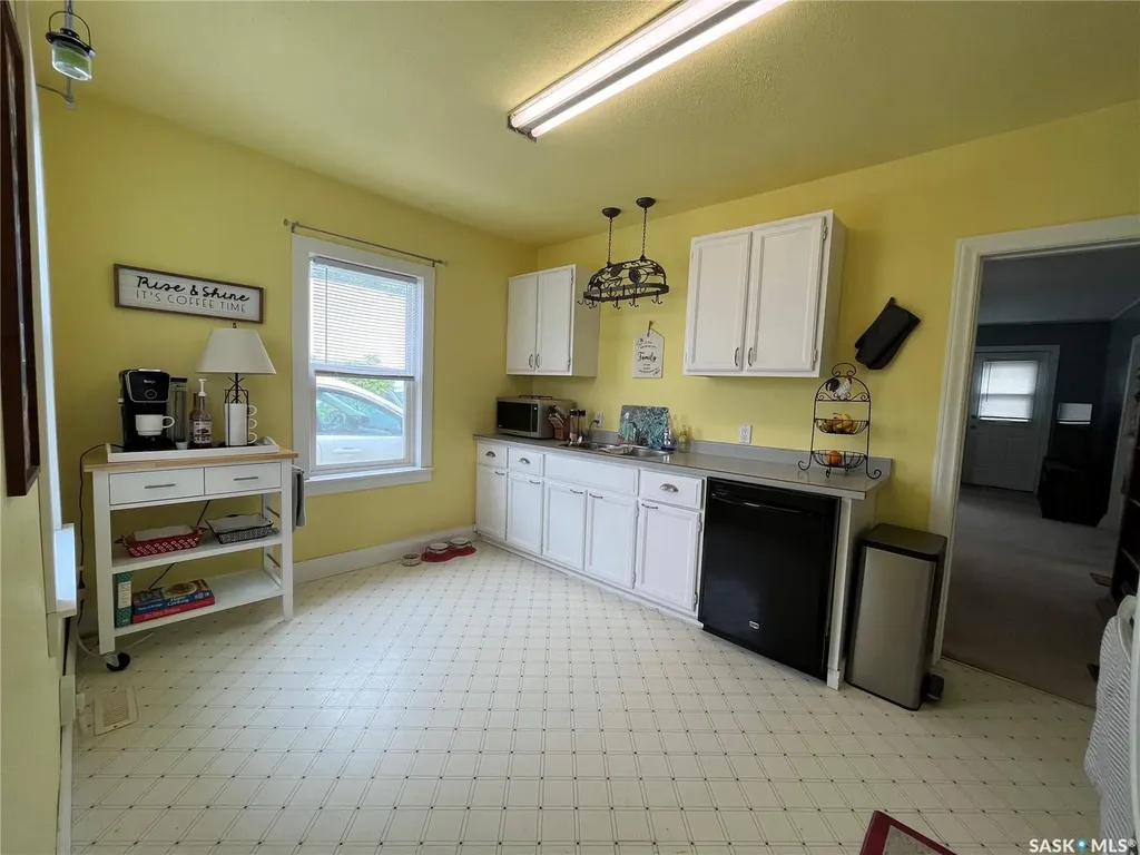 273 2nd Avenue W Unity SK S0K 4L0