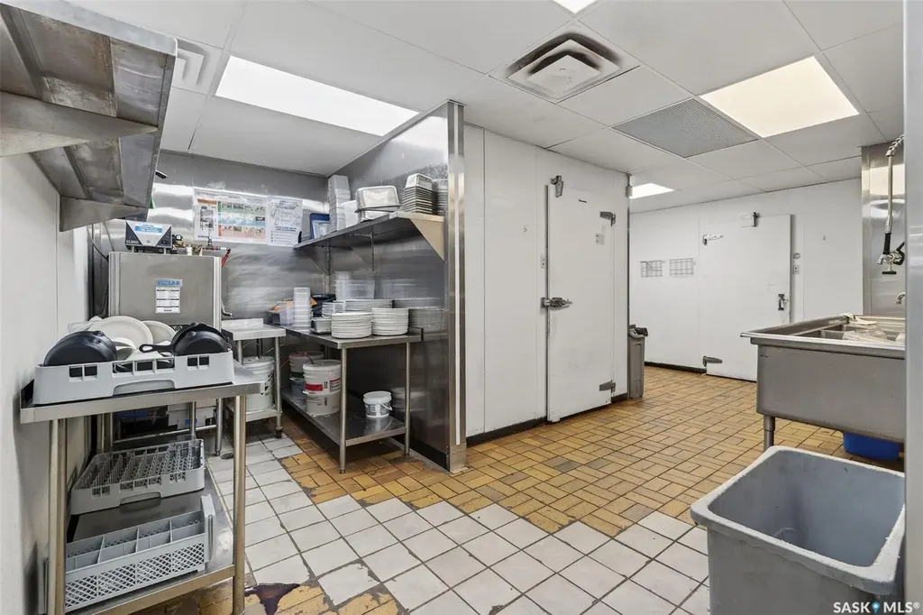 3130 2nd Avenue W Prince Albert SK S6V 5E8