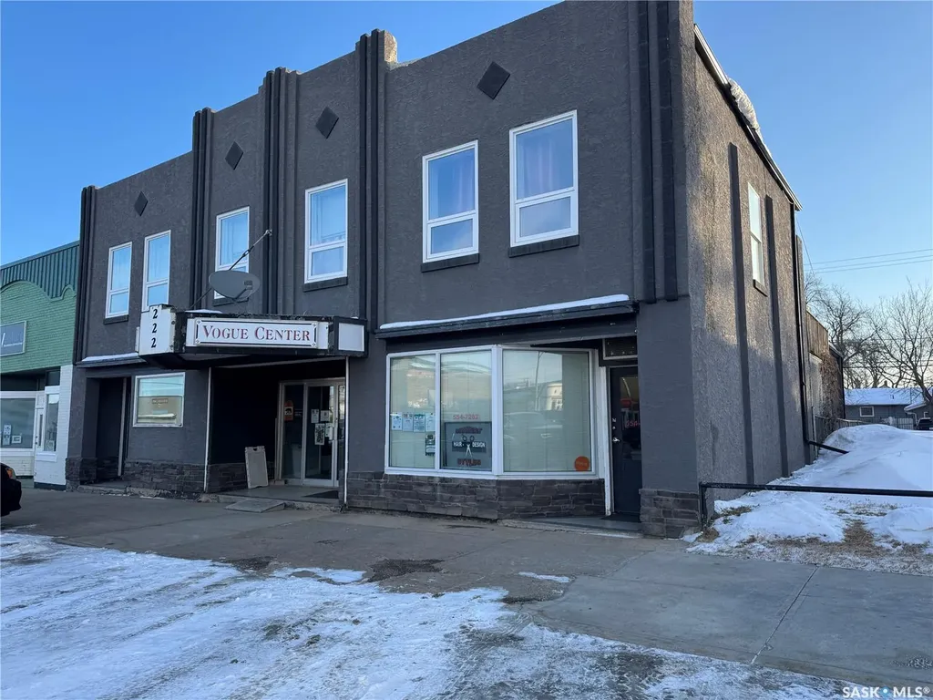 222 Bosworth Street Wynyard SK S0A 4T0