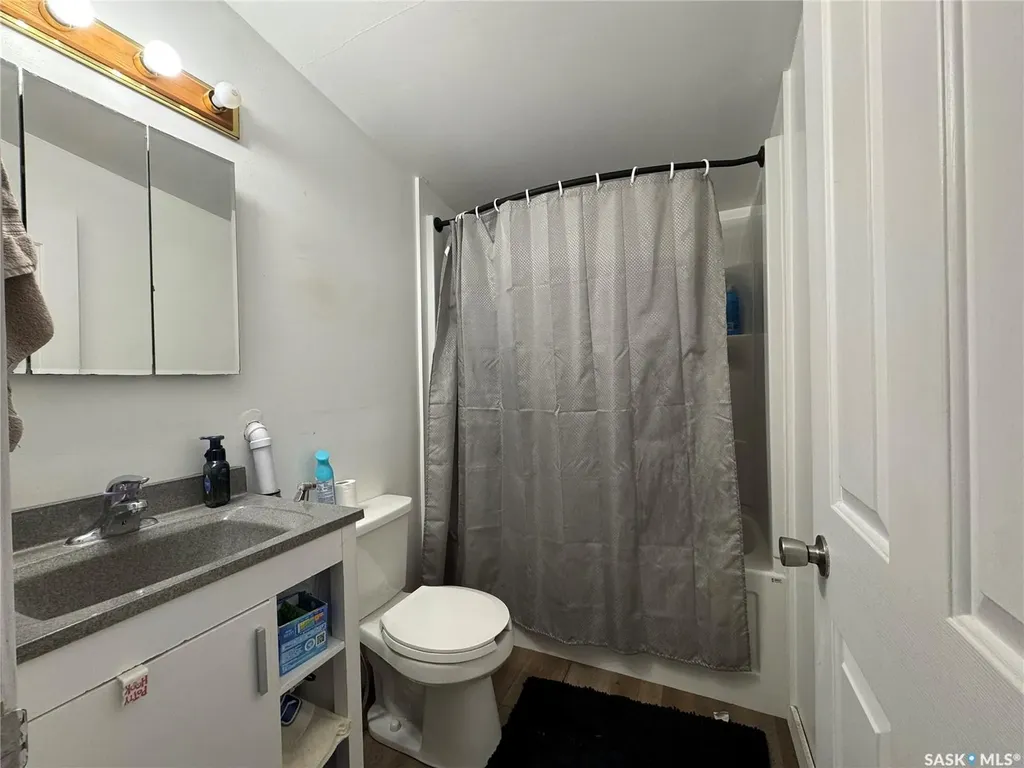 222 Bosworth Street Wynyard SK S0A 4T0