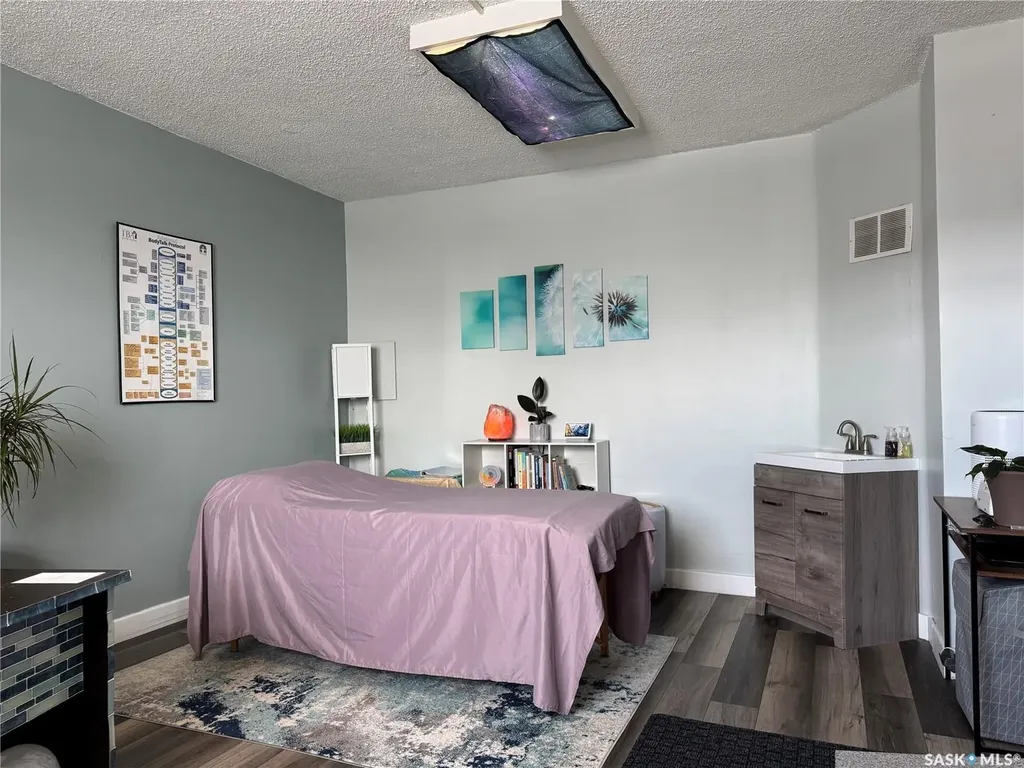 222 Bosworth Street Wynyard SK S0A 4T0
