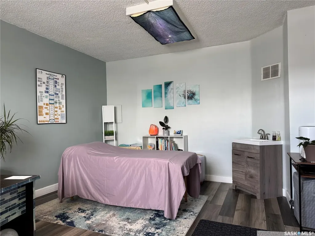 222 Bosworth Street Wynyard SK S0A 4T0