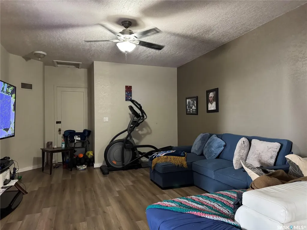 222 Bosworth Street Wynyard SK S0A 4T0