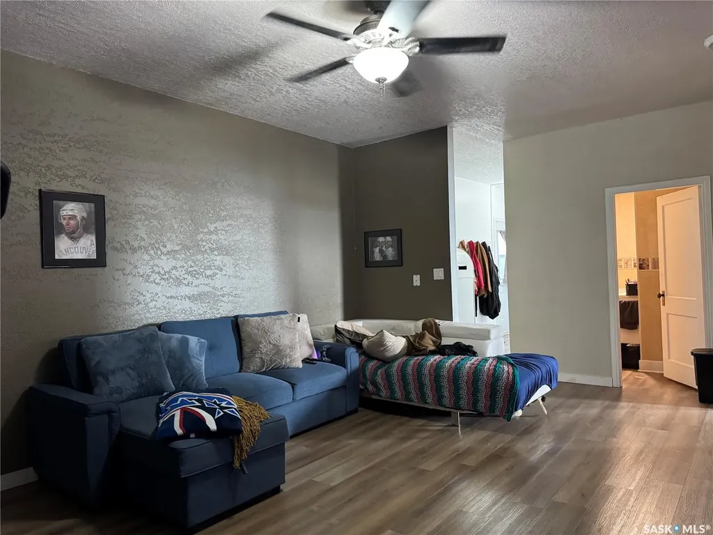222 Bosworth Street Wynyard SK S0A 4T0
