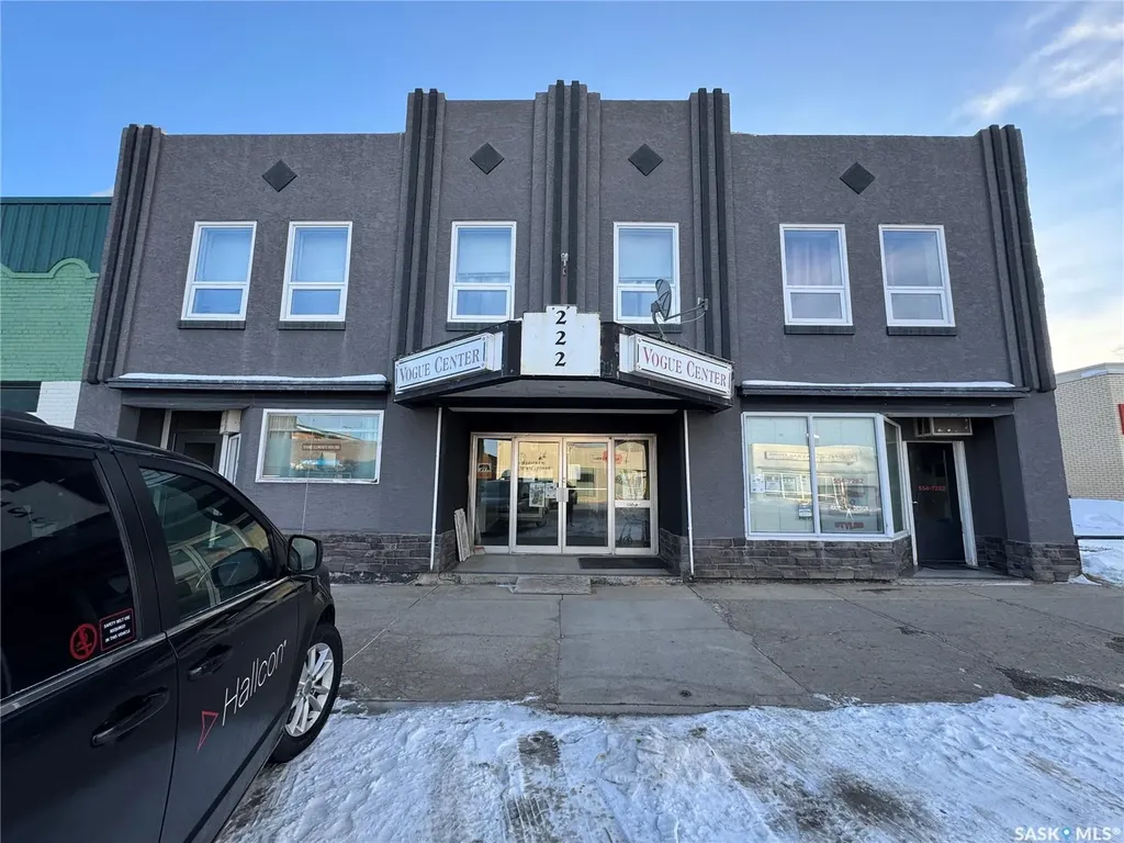 222 Bosworth Street Wynyard SK S0A 4T0