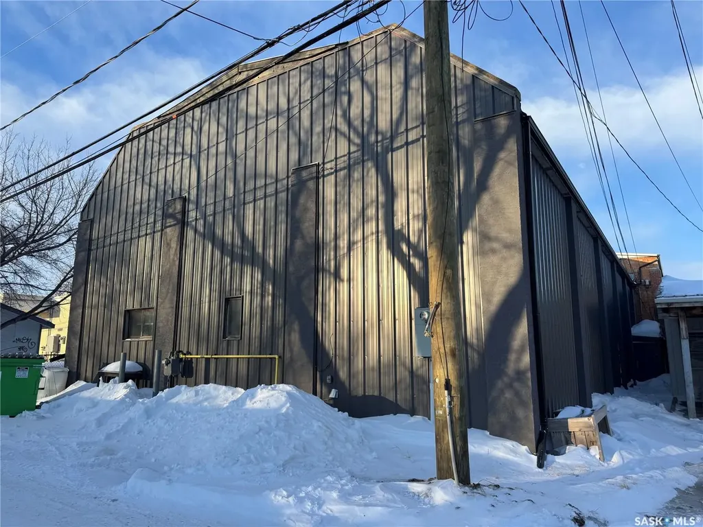 222 Bosworth Street Wynyard SK S0A 4T0