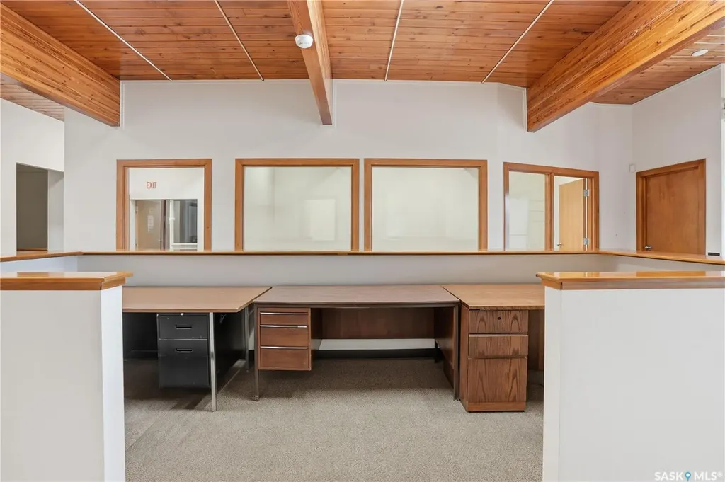 3426 Saskatchewan Drive Regina SK S4T 1H1