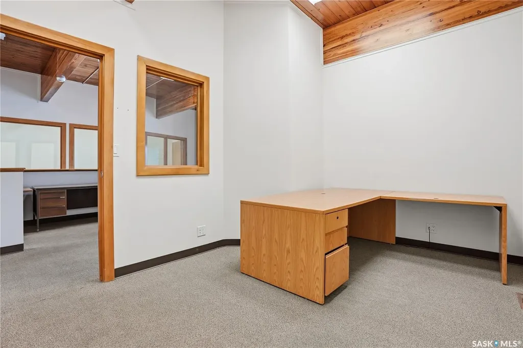 3426 Saskatchewan Drive Regina SK S4T 1H1