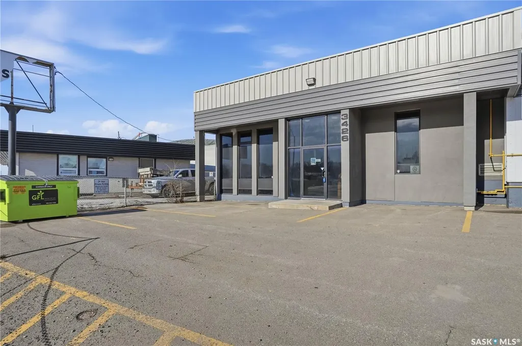 3426 Saskatchewan Drive Regina SK S4T 1H1