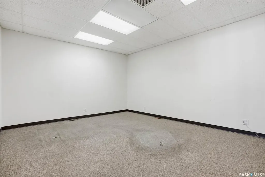3426 Saskatchewan Drive Regina SK S4T 1H1