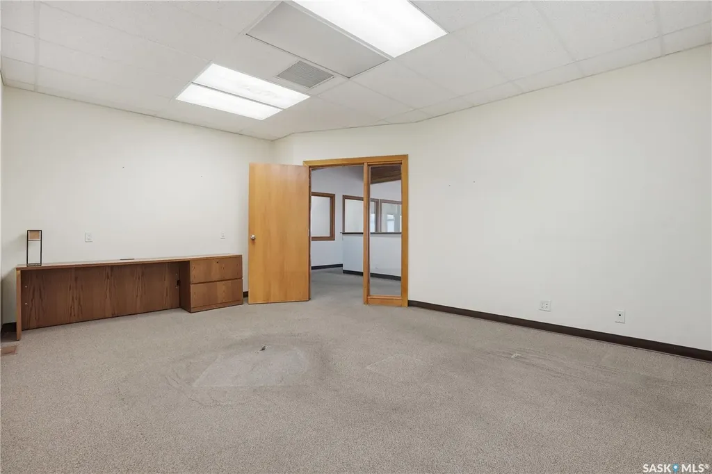 3426 Saskatchewan Drive Regina SK S4T 1H1