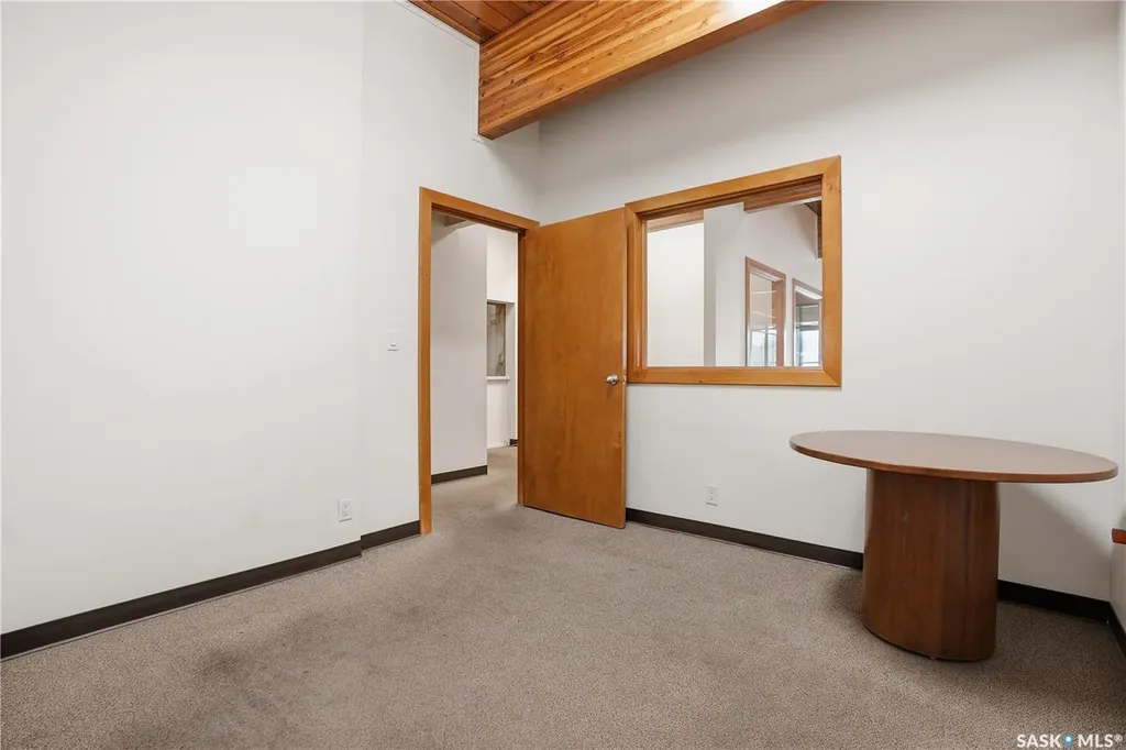 3426 Saskatchewan Drive Regina SK S4T 1H1