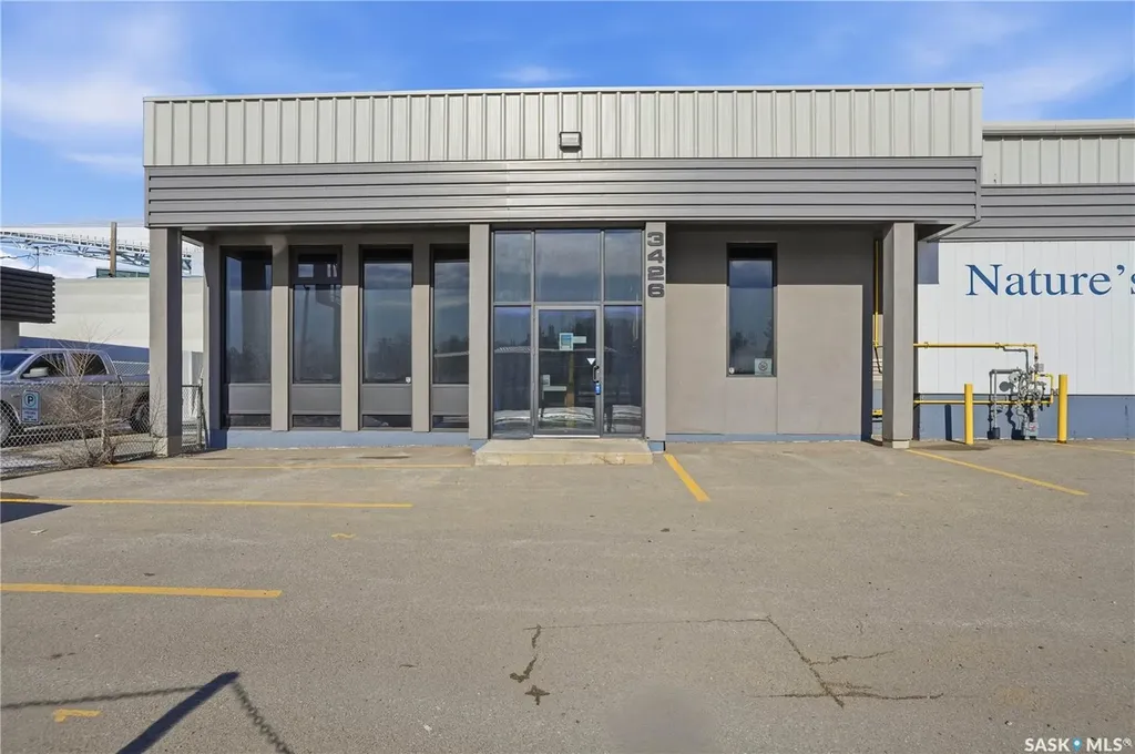 3426 Saskatchewan Drive Regina SK S4T 1H1