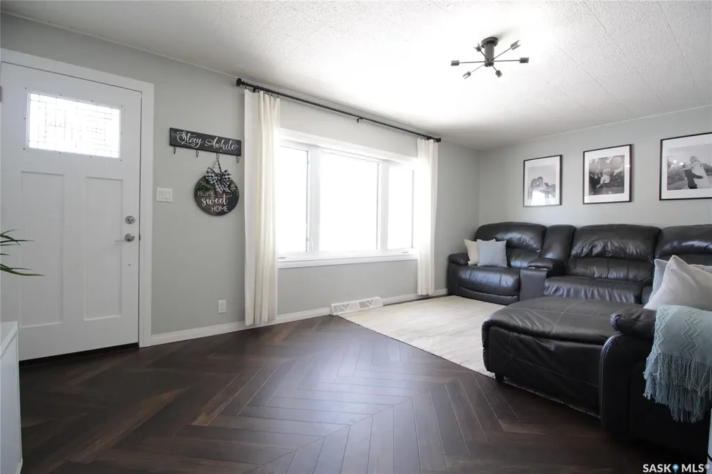 503 Windover Avenue Moosomin SK S0G 3N0