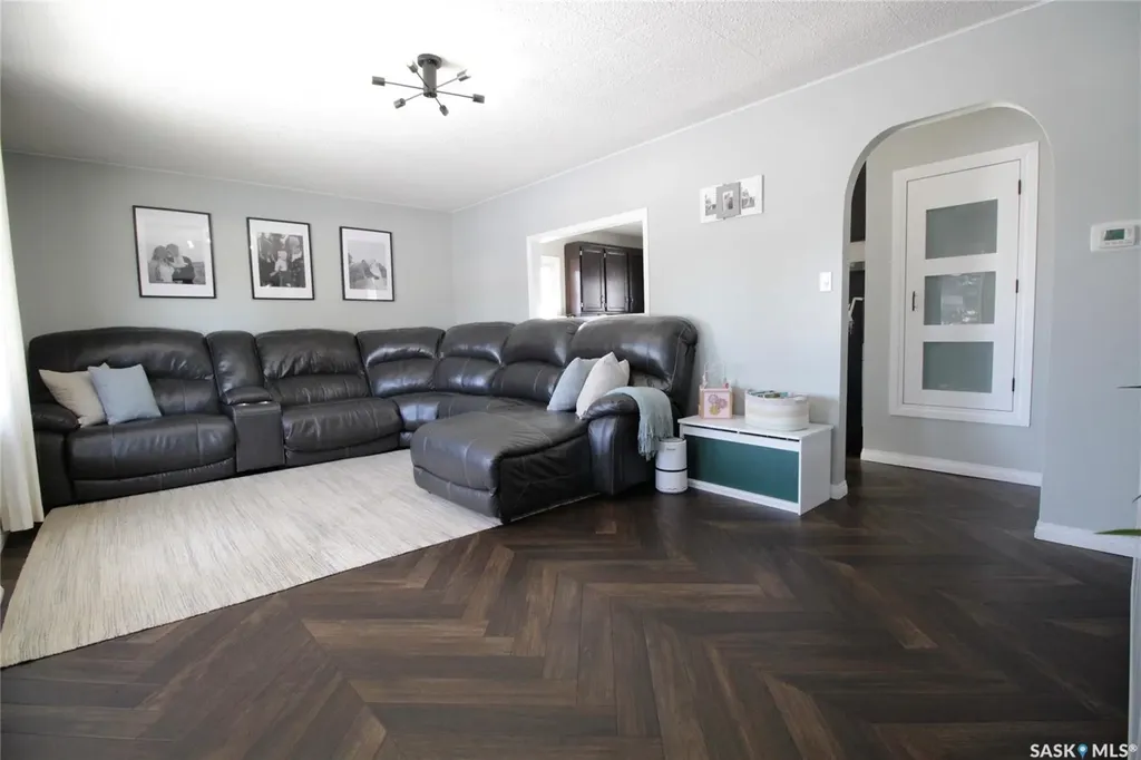 503 Windover Avenue Moosomin SK S0G 3N0