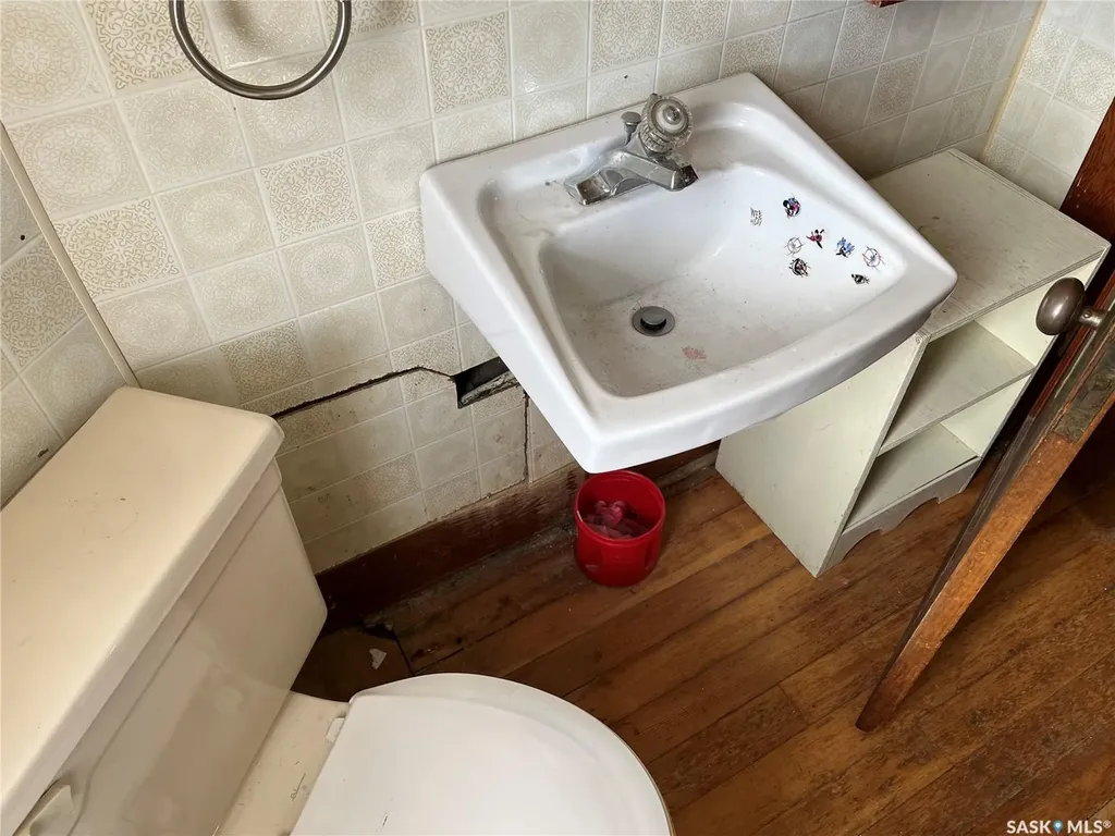 133 2nd Street E Lafleche SK S0H 2K0