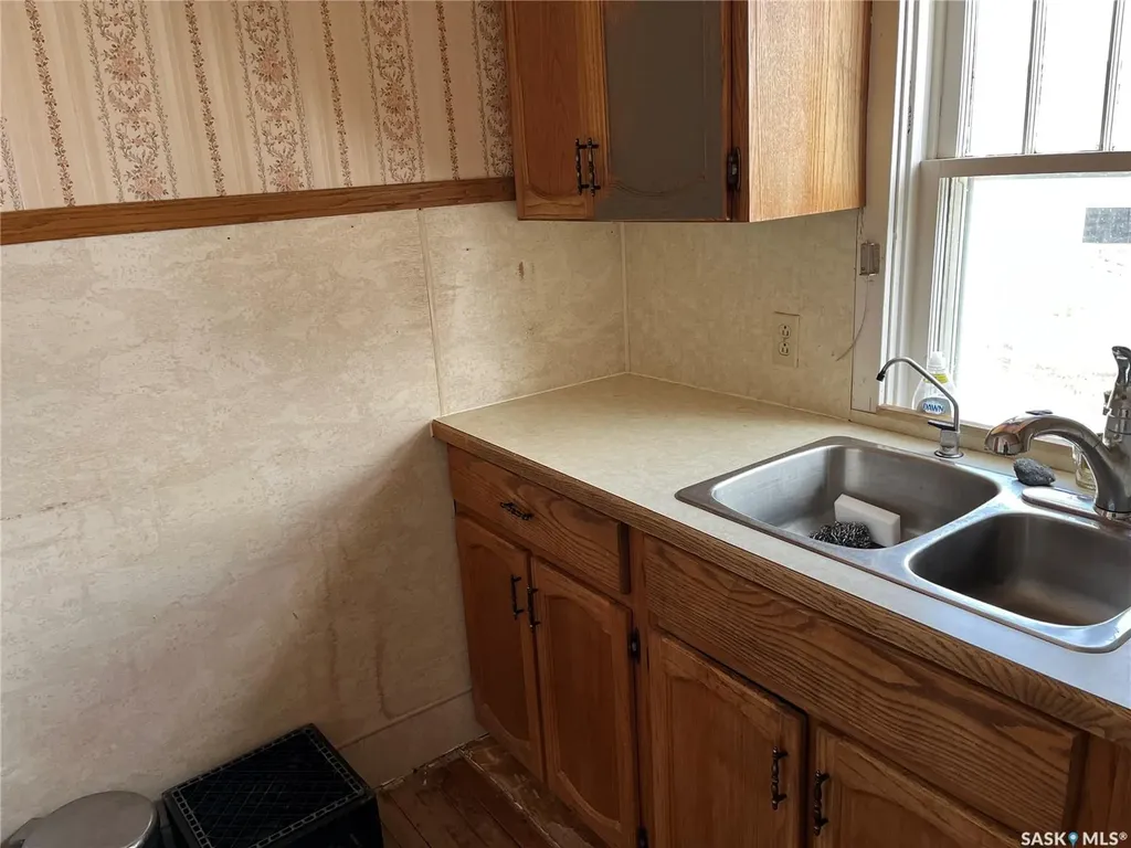 133 2nd Street E Lafleche SK S0H 2K0