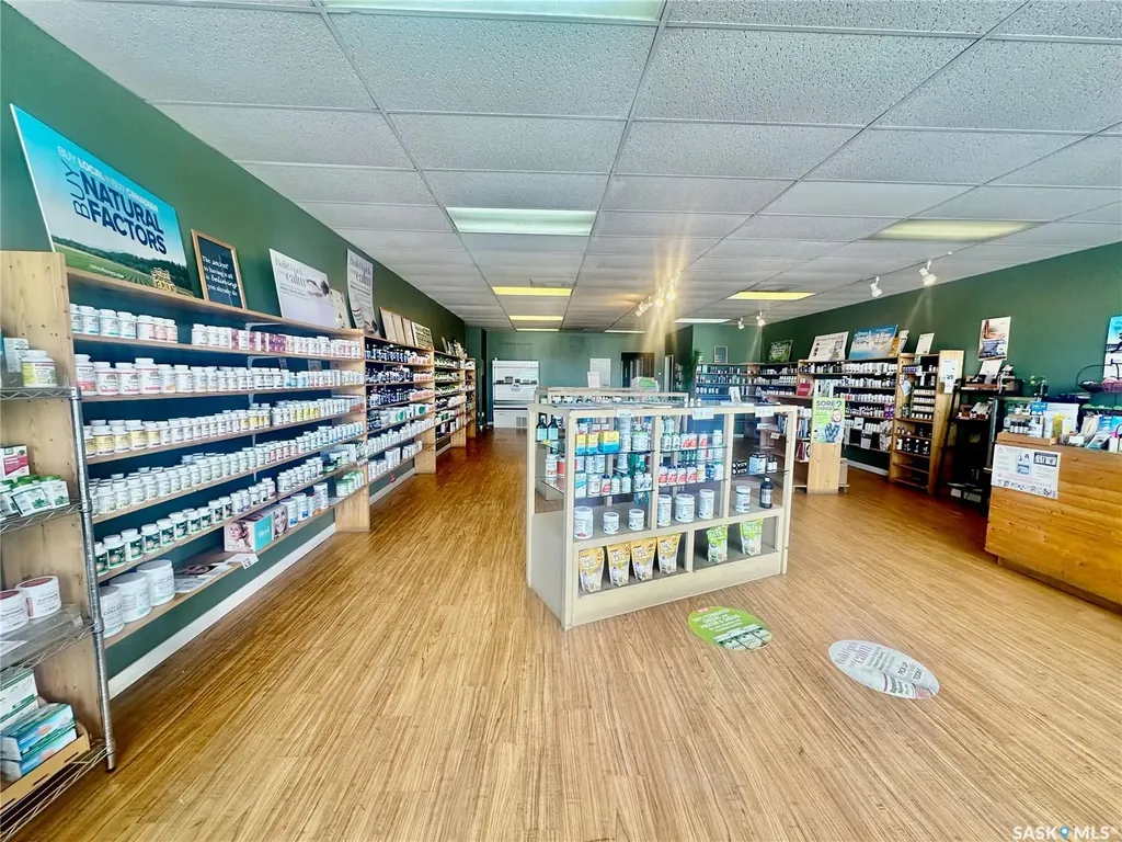 405 Circle Drive E Saskatoon SK S7K 4B4