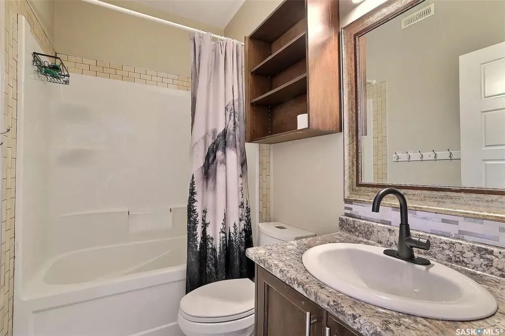 1450 Wascana Street Regina SK S4T 4J5