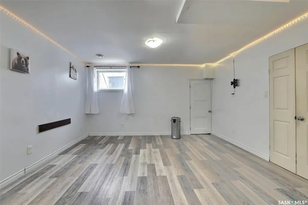 1450 Wascana Street Regina SK S4T 4J5