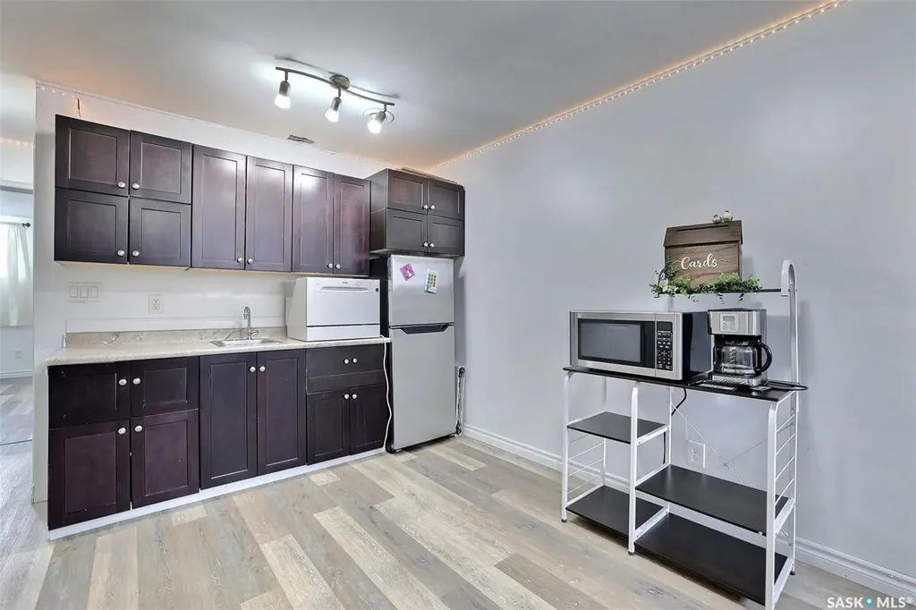 1450 Wascana Street Regina SK S4T 4J5