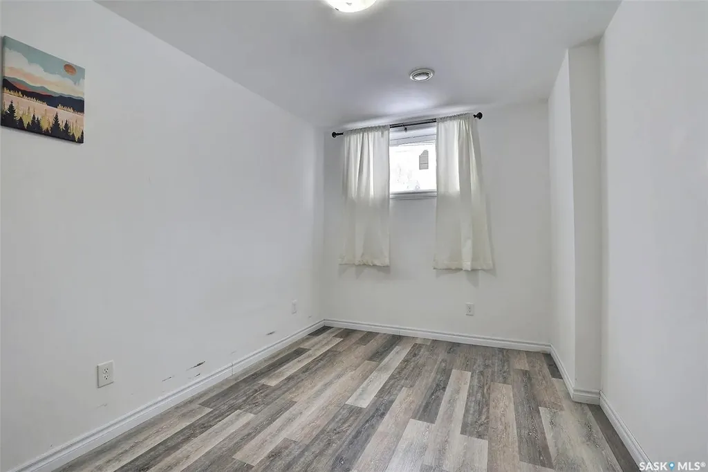 1450 Wascana Street Regina SK S4T 4J5