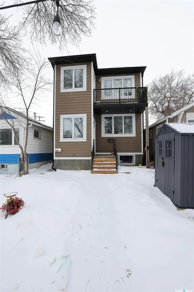 1450 Wascana Street Regina SK S4T 4J5