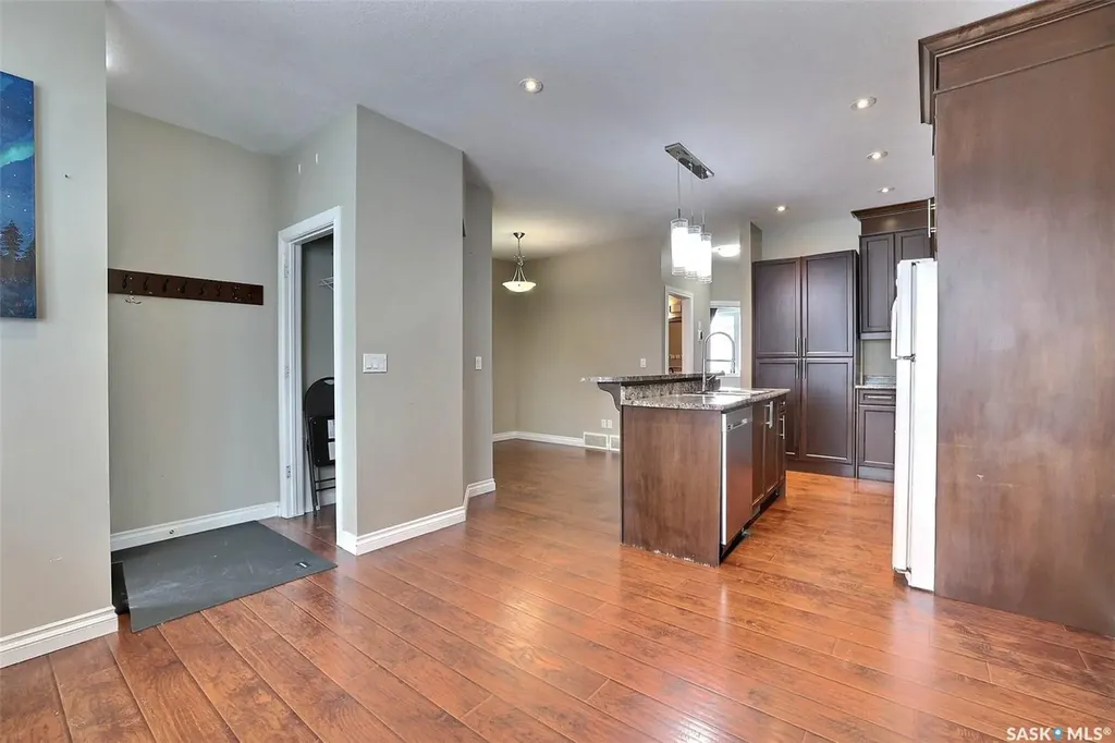 1450 Wascana Street Regina SK S4T 4J5