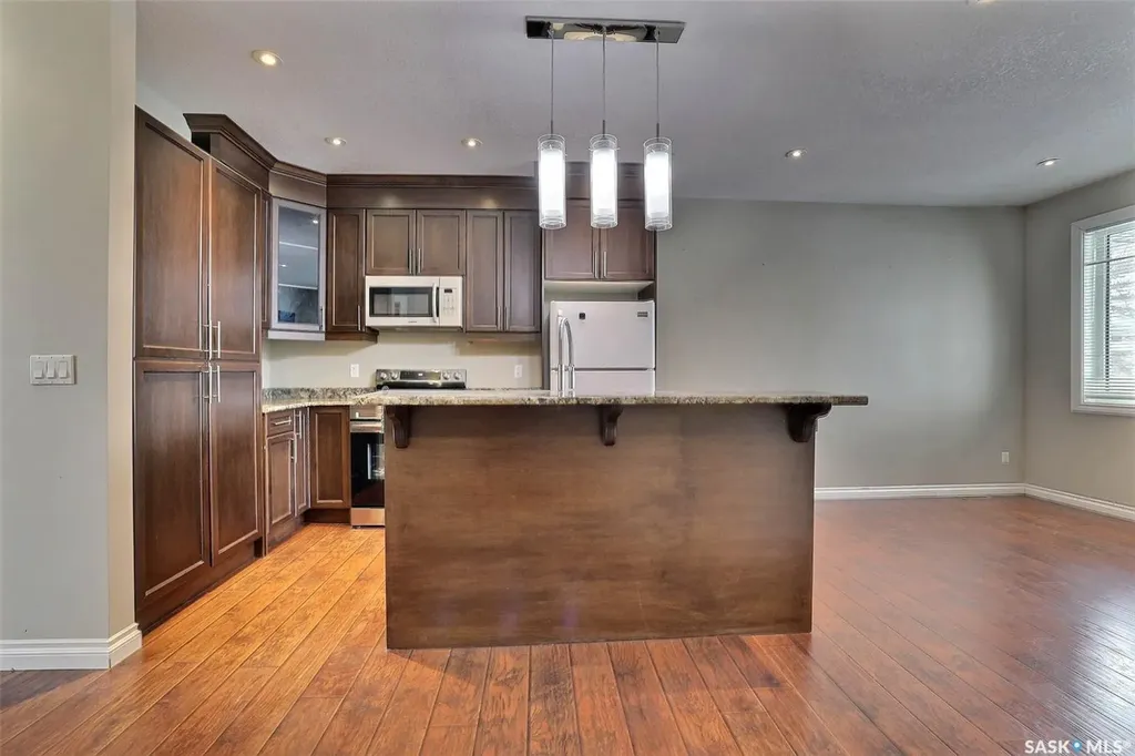 1450 Wascana Street Regina SK S4T 4J5