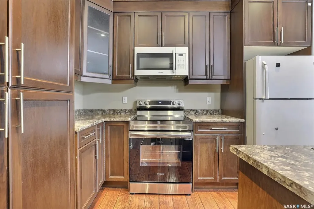 1450 Wascana Street Regina SK S4T 4J5