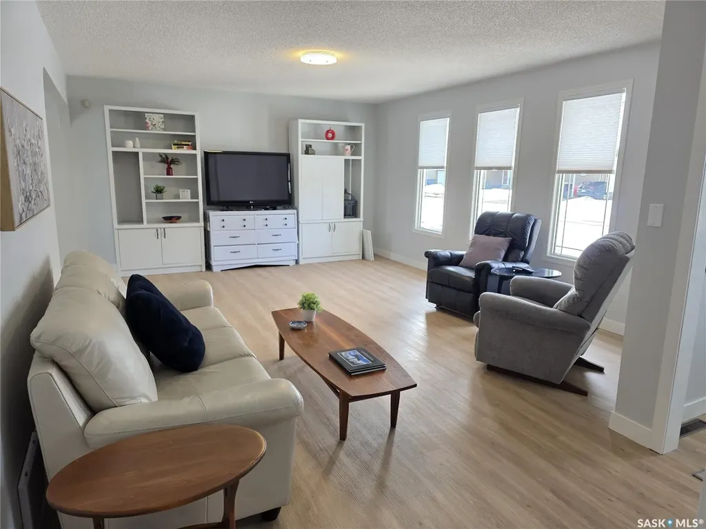 403 Thomson Street Outlook SK S0L 2N0