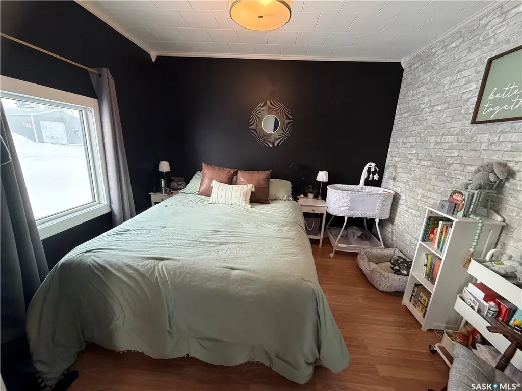 719 Railway Avenue Gainsborough SK S0C 0Z0