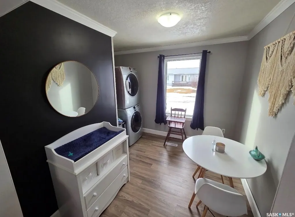 719 Railway Avenue Gainsborough SK S0C 0Z0