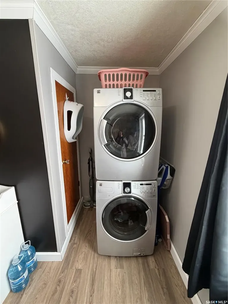 719 Railway Avenue Gainsborough SK S0C 0Z0